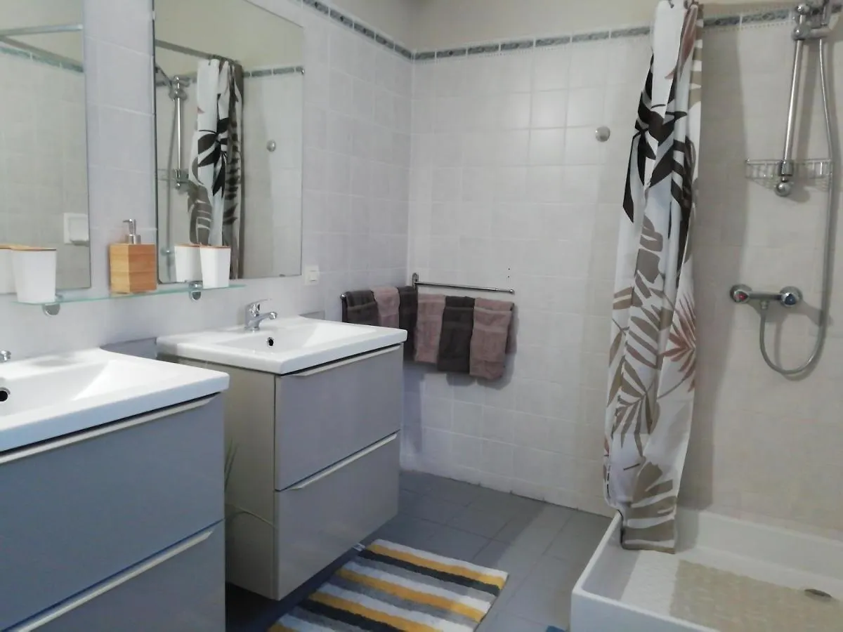Сasa de vacaciones Villa Le Rouge Robin Fougax-et-Barrineuf Francia