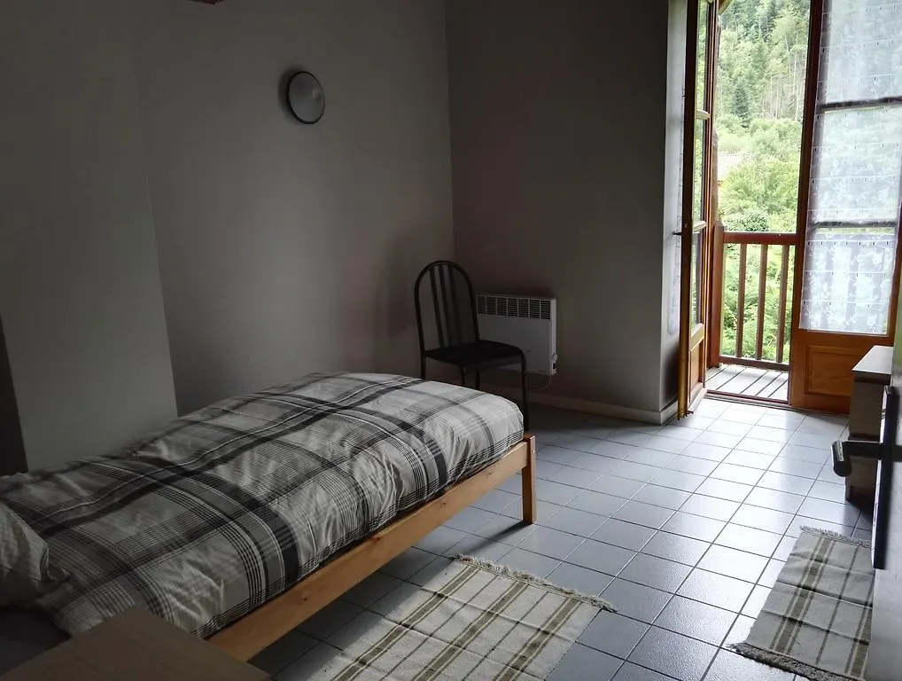 Сasa de vacaciones Villa Le Rouge Robin Fougax-et-Barrineuf