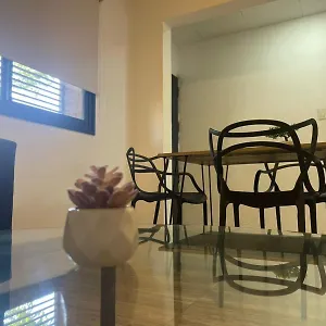 Casa Con Cochera Incluida Mendoza